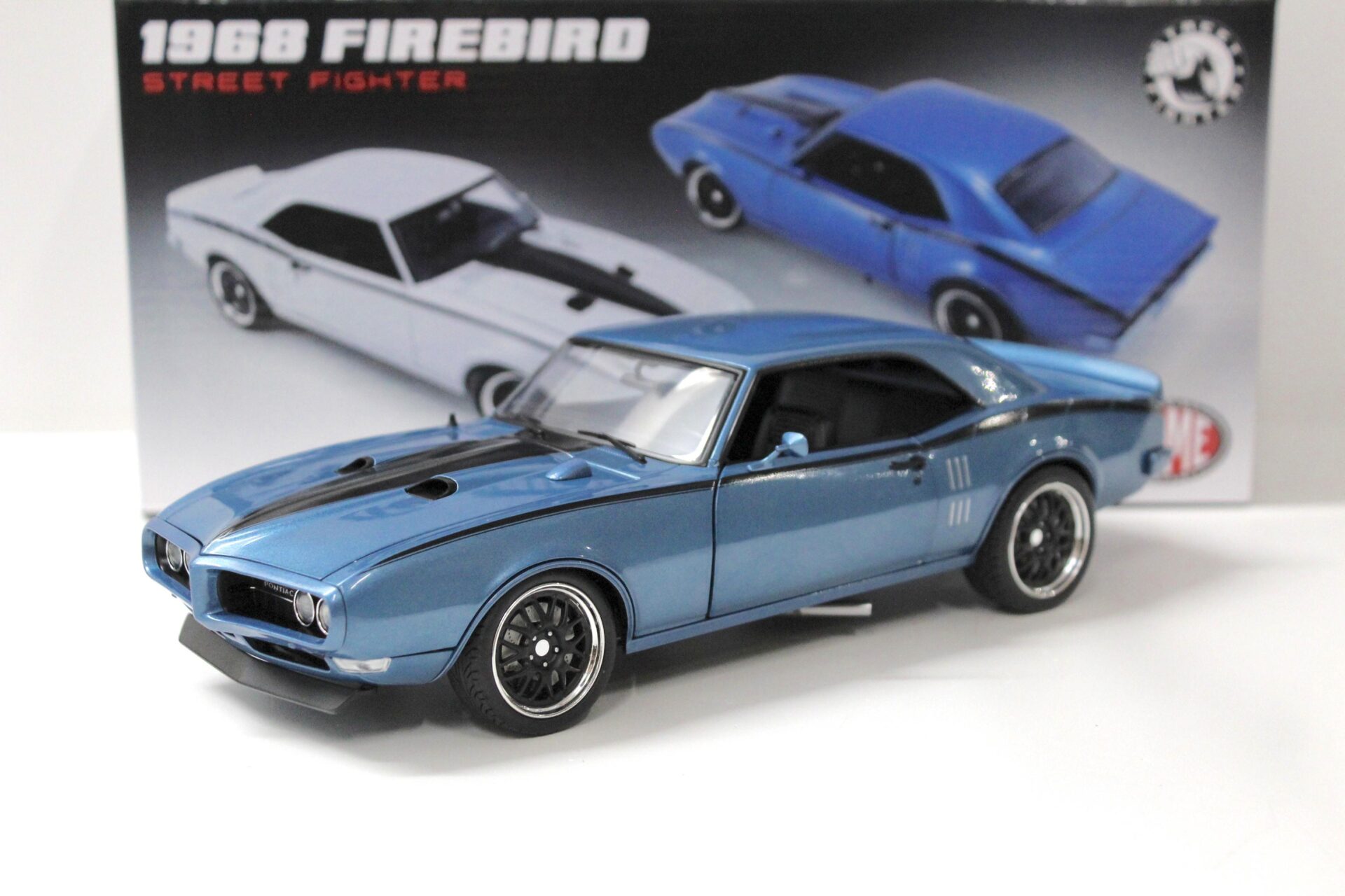1:18 ACME 1968 Pontiac Firebird Street Fighter Lucerne blue