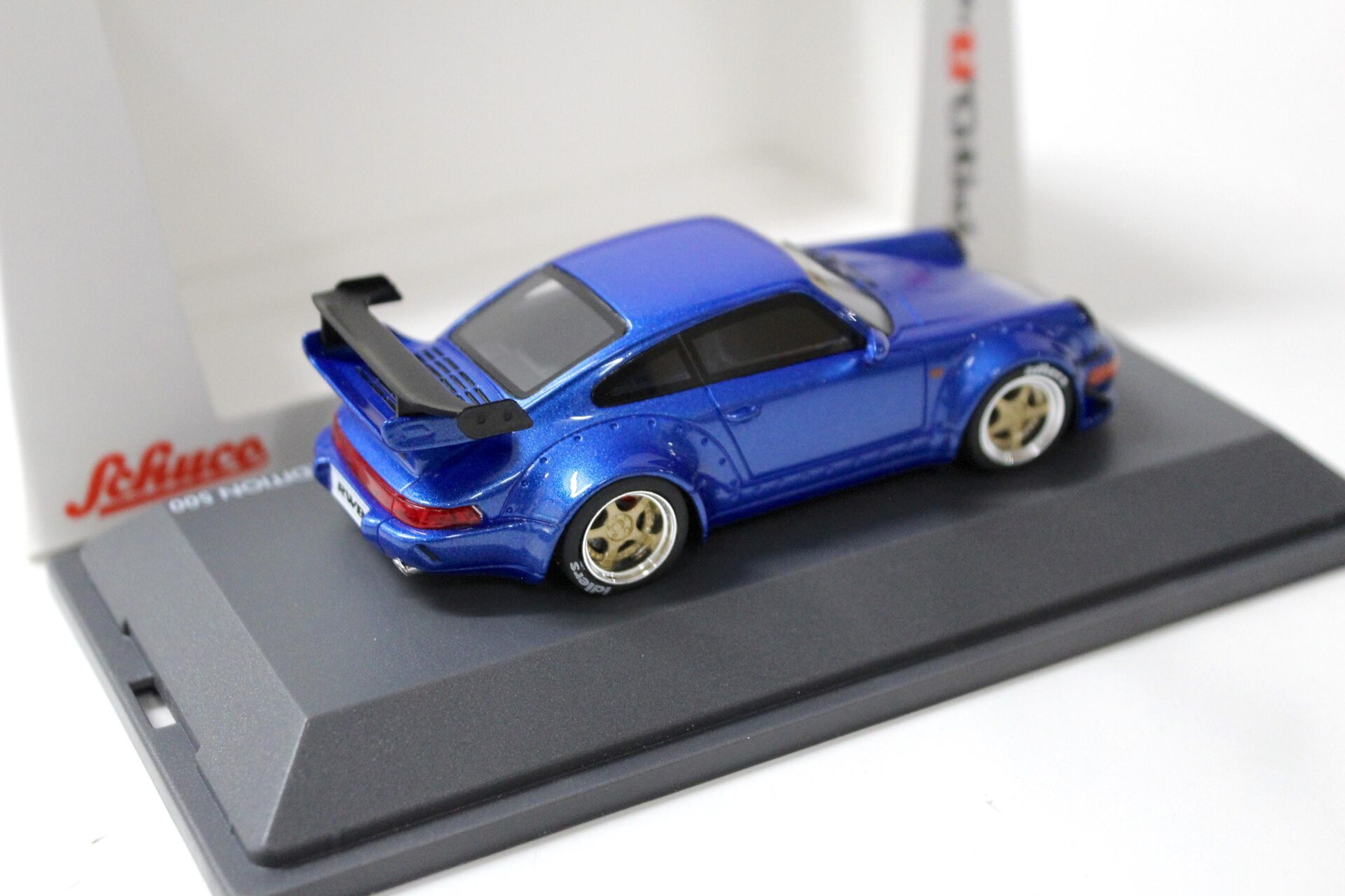 1:43 Schuco Porsche 911 (964) RAUH-Welt RWB 964 blue