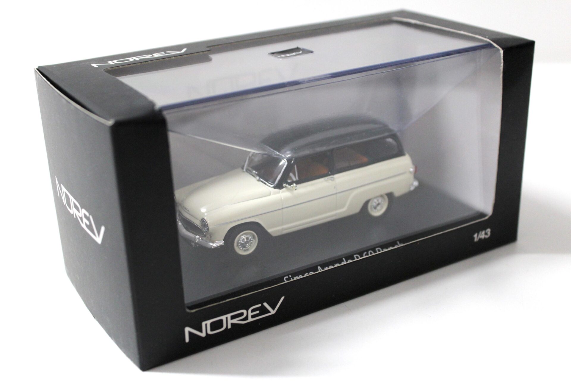 1:43 Norev Simca Aronda P60 Ranch white/ black