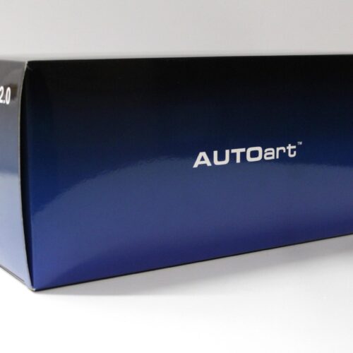 1:18 AUTOart Nissan Juke R 2.0 matt black 2016