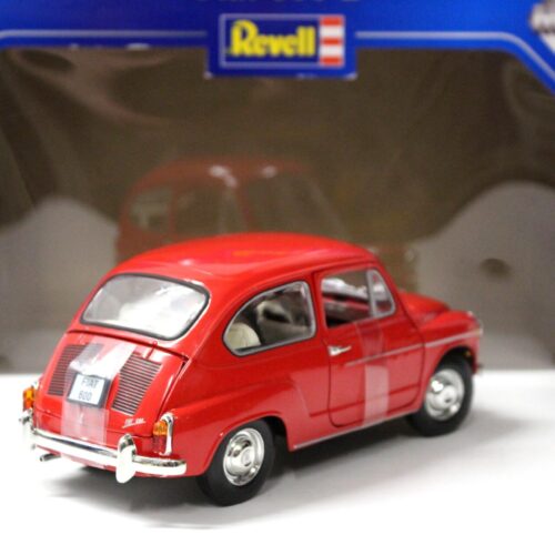 1:18 Revell Fiat 600 D red