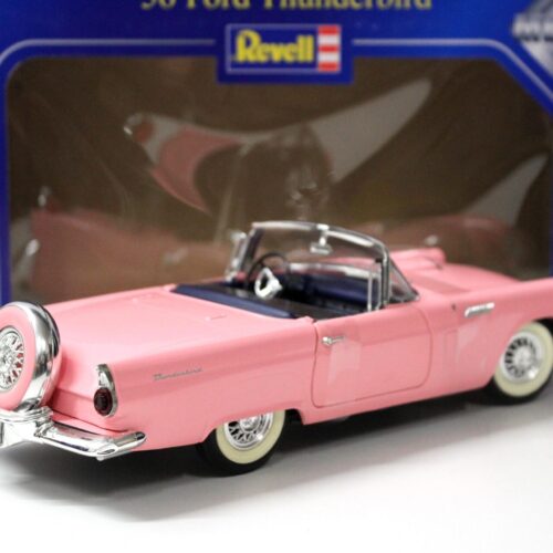 1:18 Revell Ford Thunderbird Convertible pink 1956