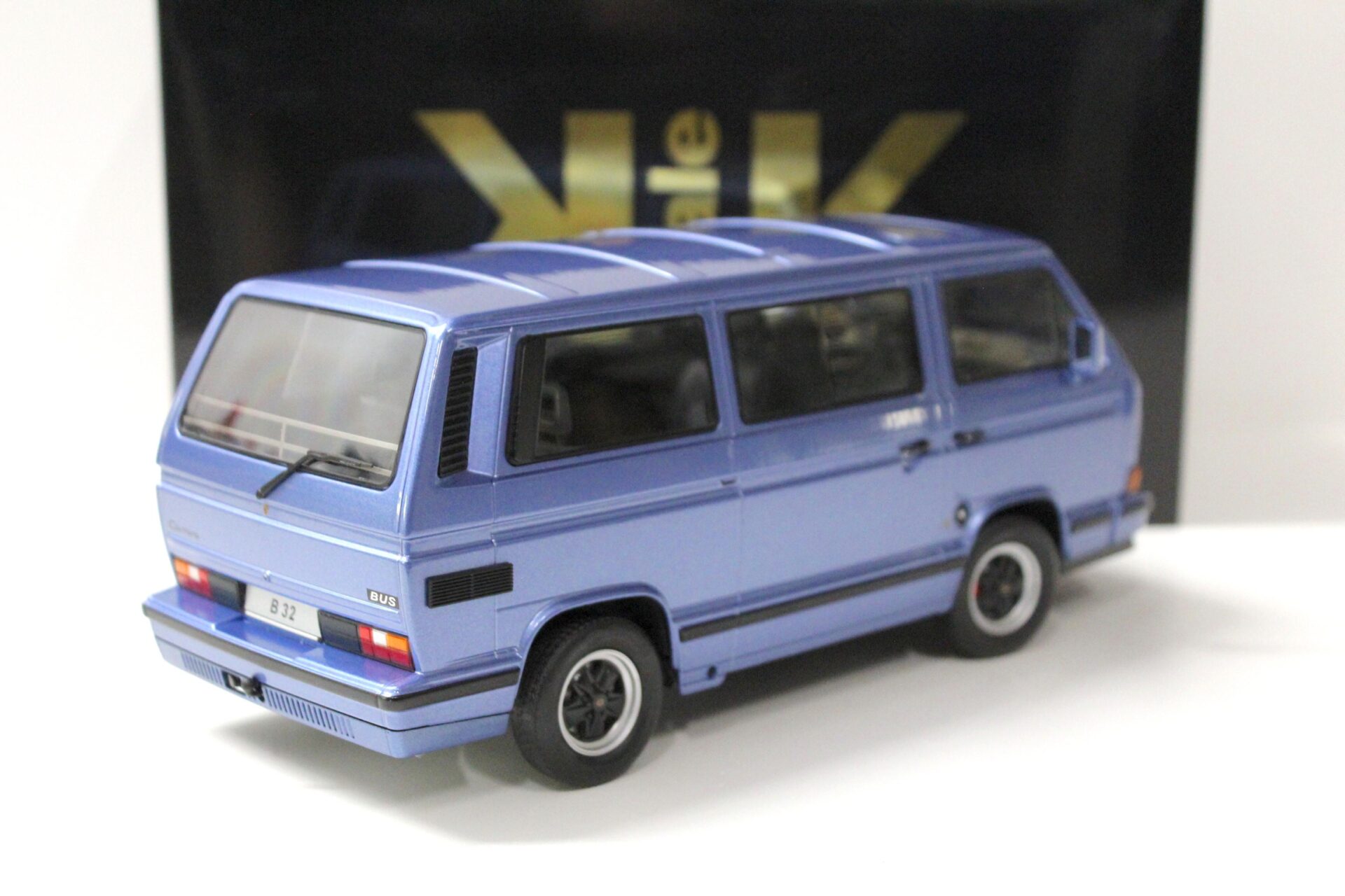 1:18 KK-Scale Porsche B32 based on VW T3 Bus 1984 light blue