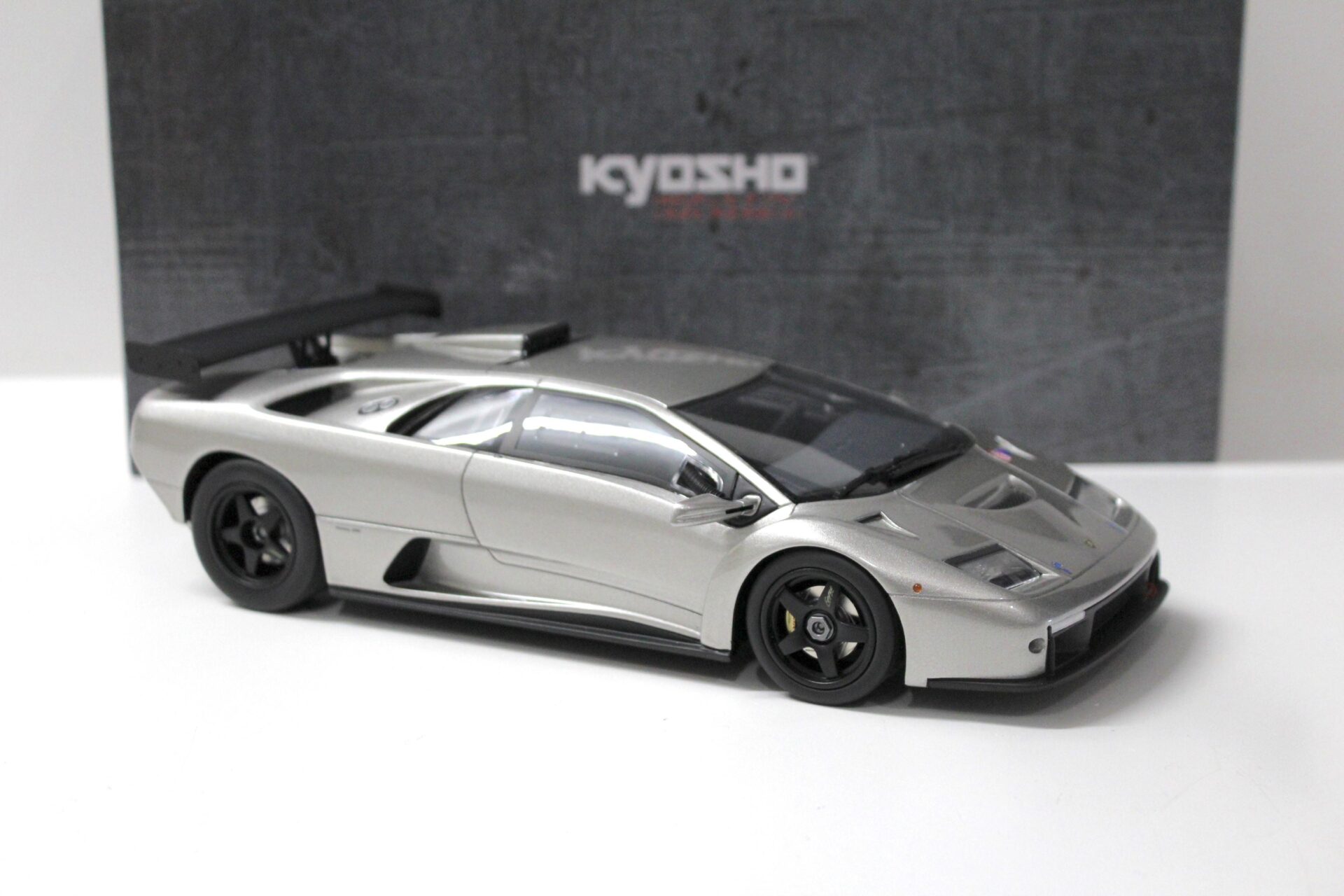 1:18 Kyosho Lamborghini Diablo GTR silver grey metallic