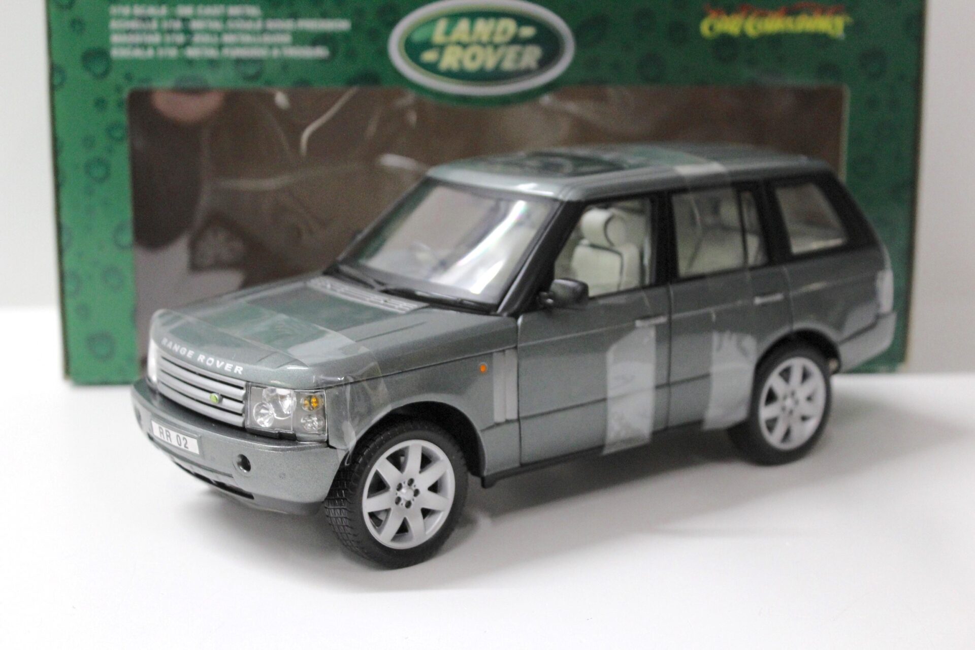 1:18 ERTL Land Rover Range Rover grey metallic