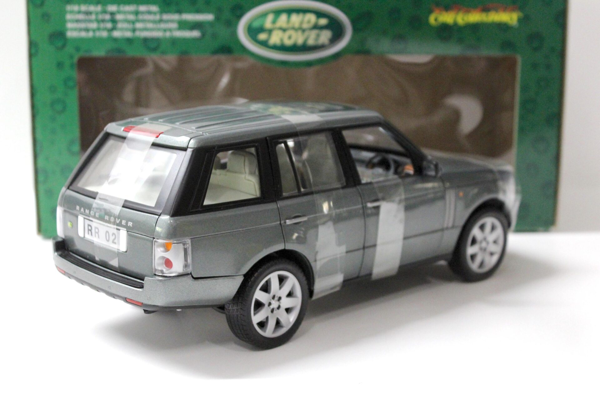 1:18 ERTL Land Rover Range Rover grey metallic