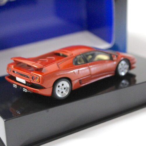1:43 AUTOart Lamborghini Diablo Coupe VT metallic red