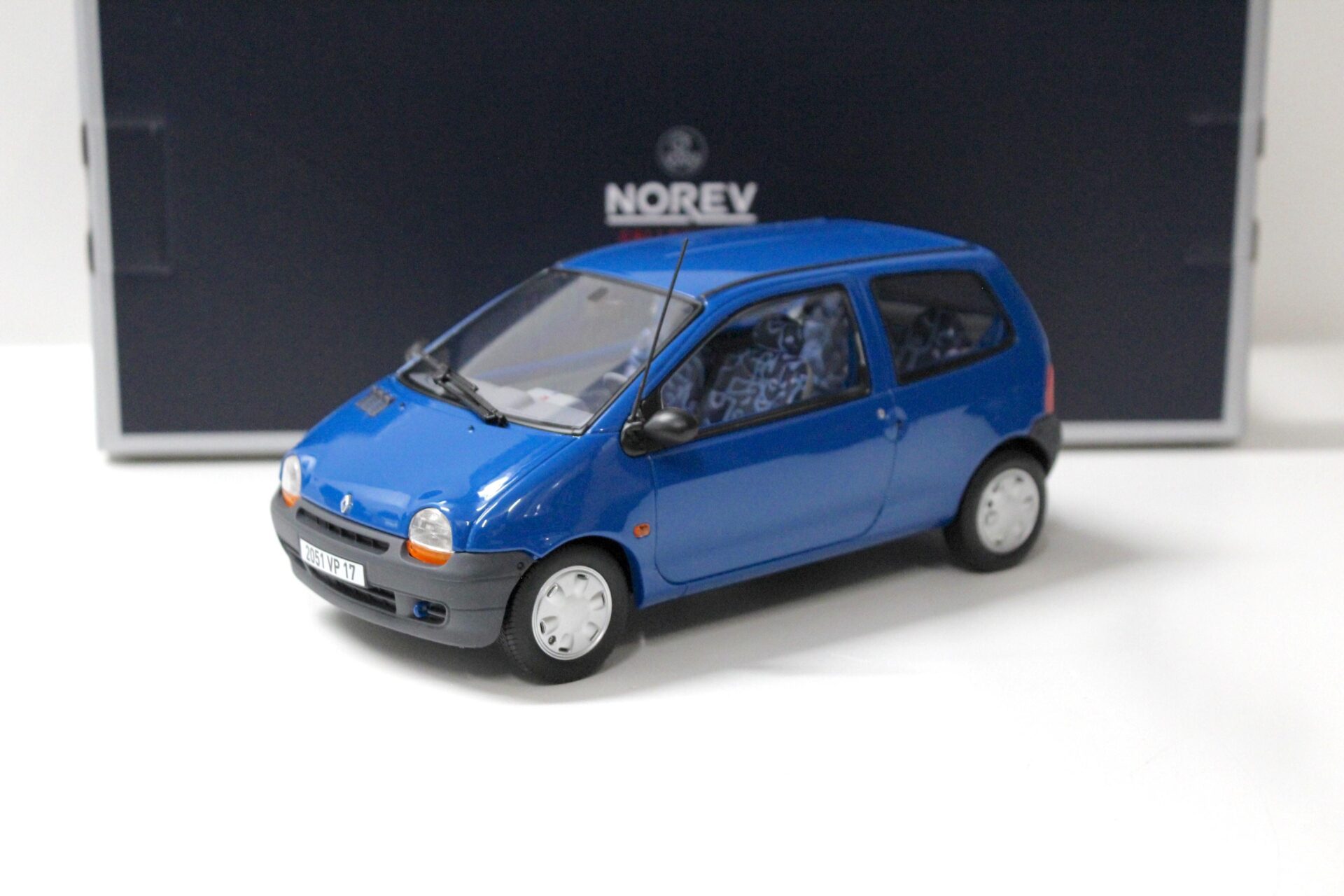 1:18 Norev Renault Twingo 1995 Cyan blue