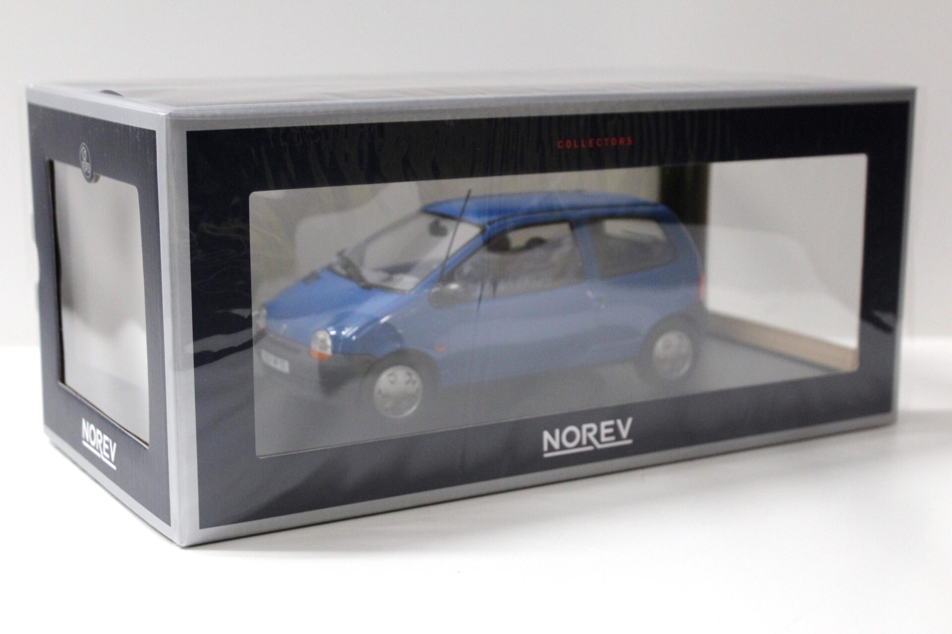 1:18 Norev Renault Twingo 1995 Cyan blue