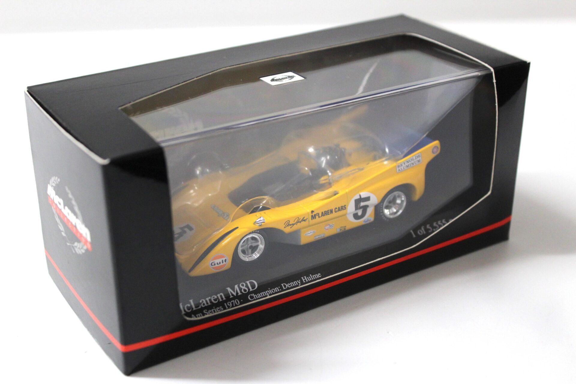 1:43 Minichamps McLaren M8D Can Am Series 1970 Denny Hulme #5