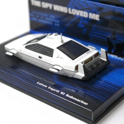1:43 Minichamps Lotus Esprit S1 Submarine white James Bond 007