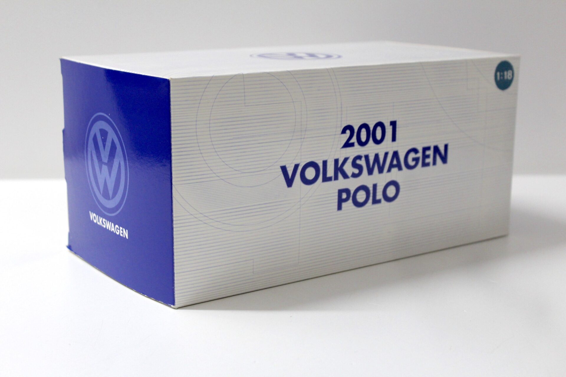 1:18 Anson VW Polo 2001 blue DEALER VERSION