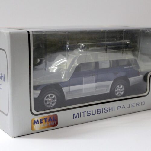 1:18 Sun Star Mitsubishi Pajero 24Valve V6 - 3500 blue 1998