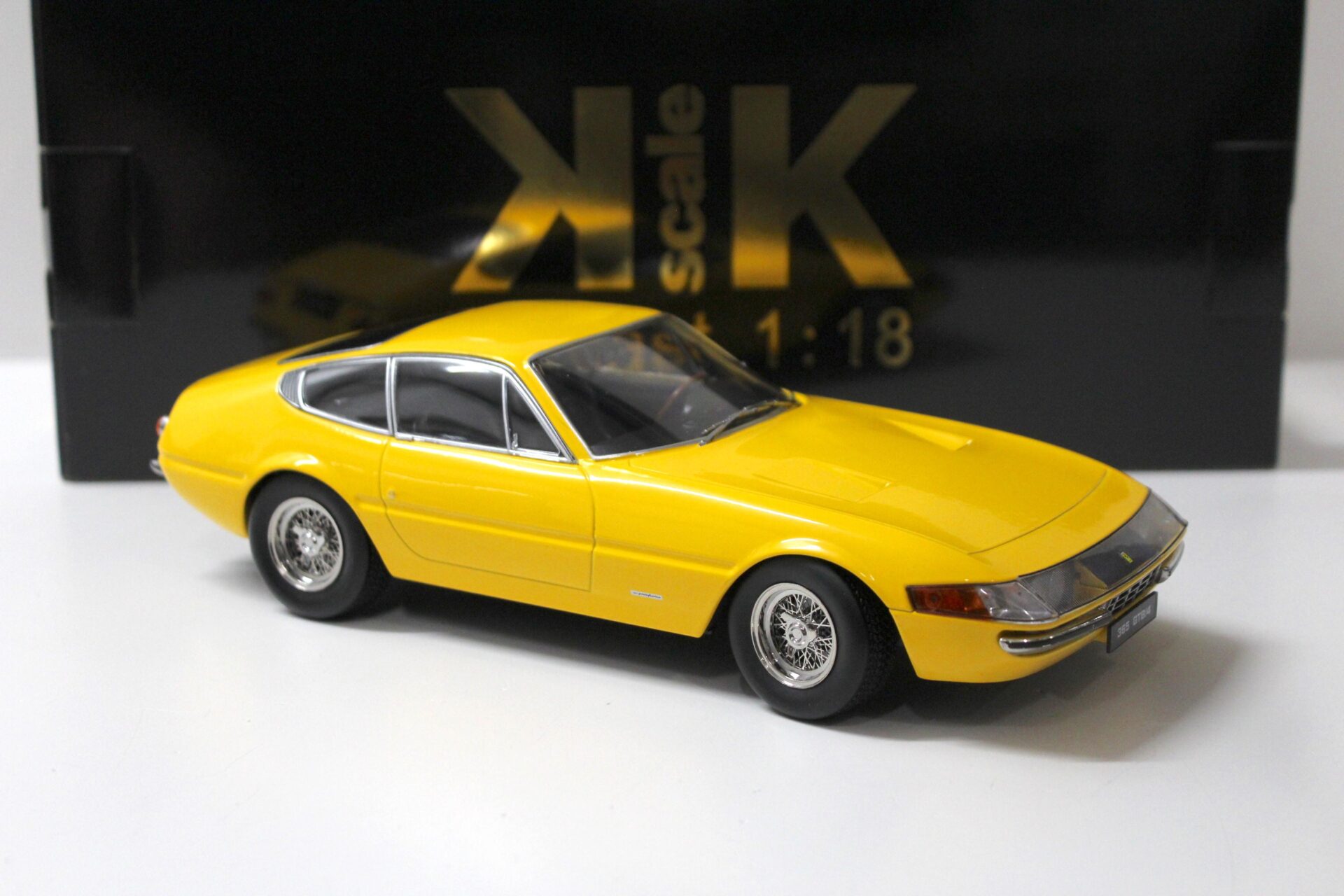 1:18 KK-Scale Ferrari 365 GTB/4 Daytona Coupe 1.Serie 1969 yellow