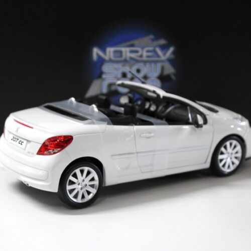 1:18 Norev Peugeot 207 CC Cabriolet white