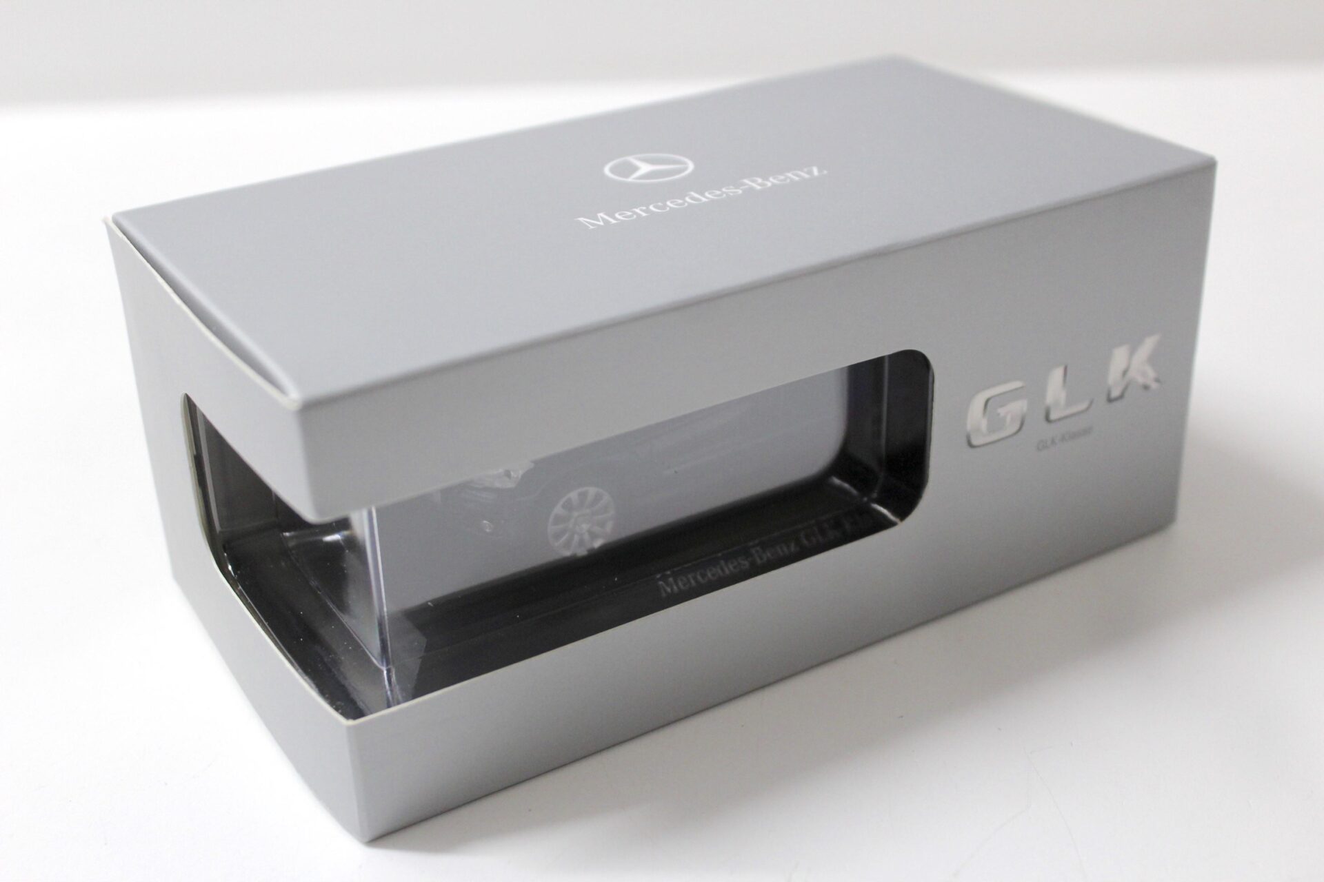 1:43 Schuco Mercedes GLK Offroader X204 Tansanit blue metallic DEALER VERSION