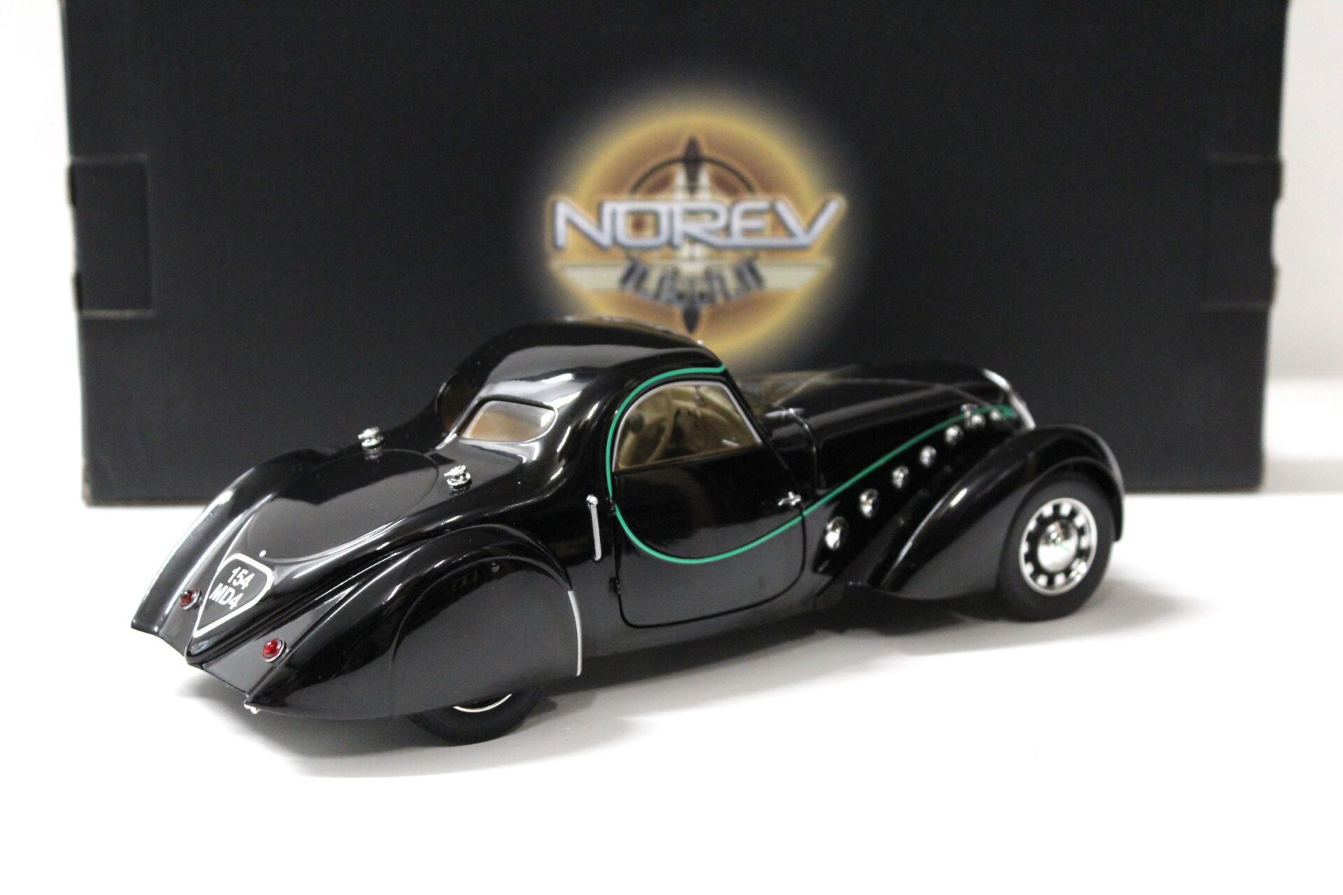 1:18 Norev Peugeot 302 DarlÂ´Mat Coupe black