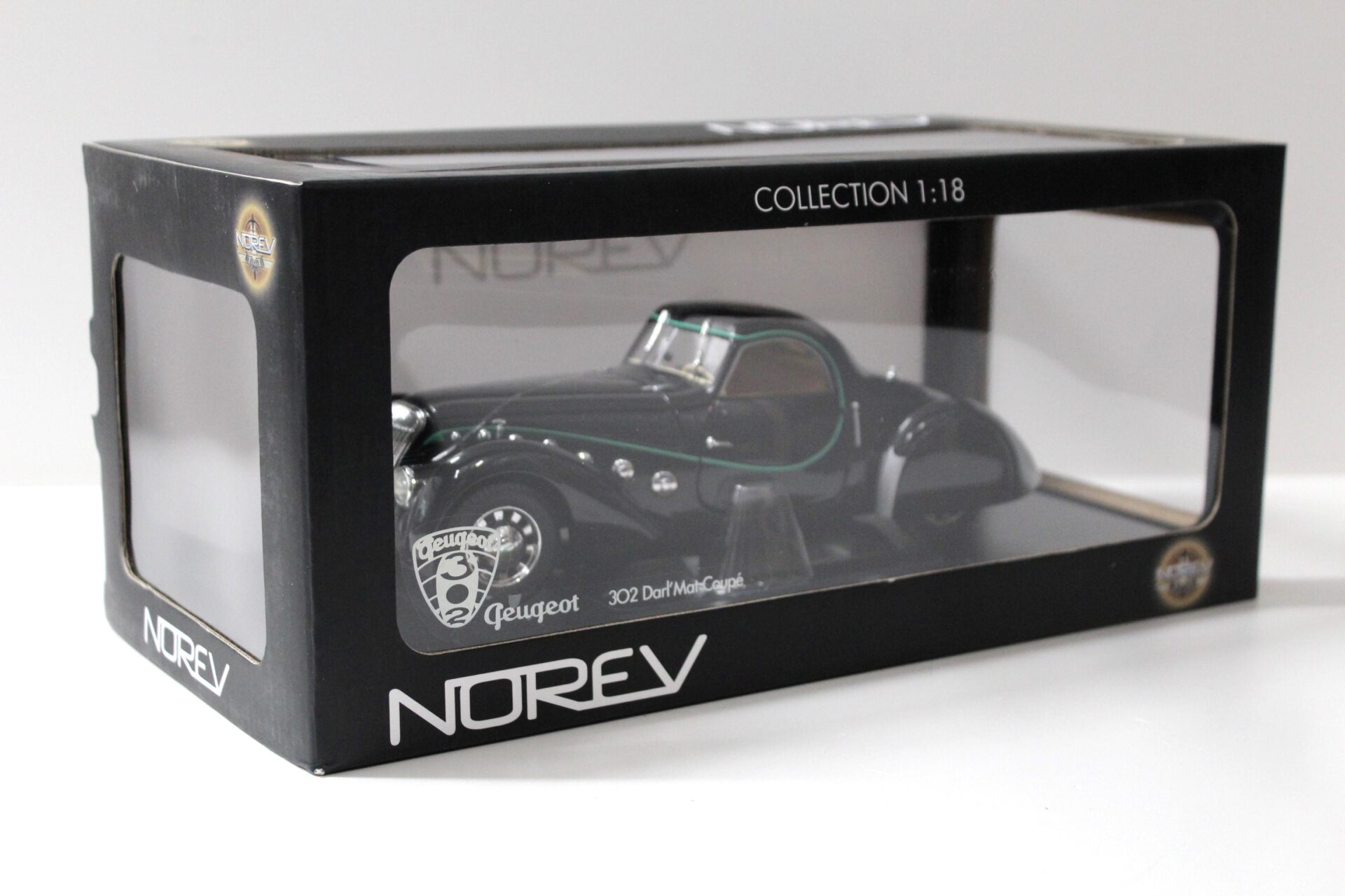 1:18 Norev Peugeot 302 DarlÂ´Mat Coupe black