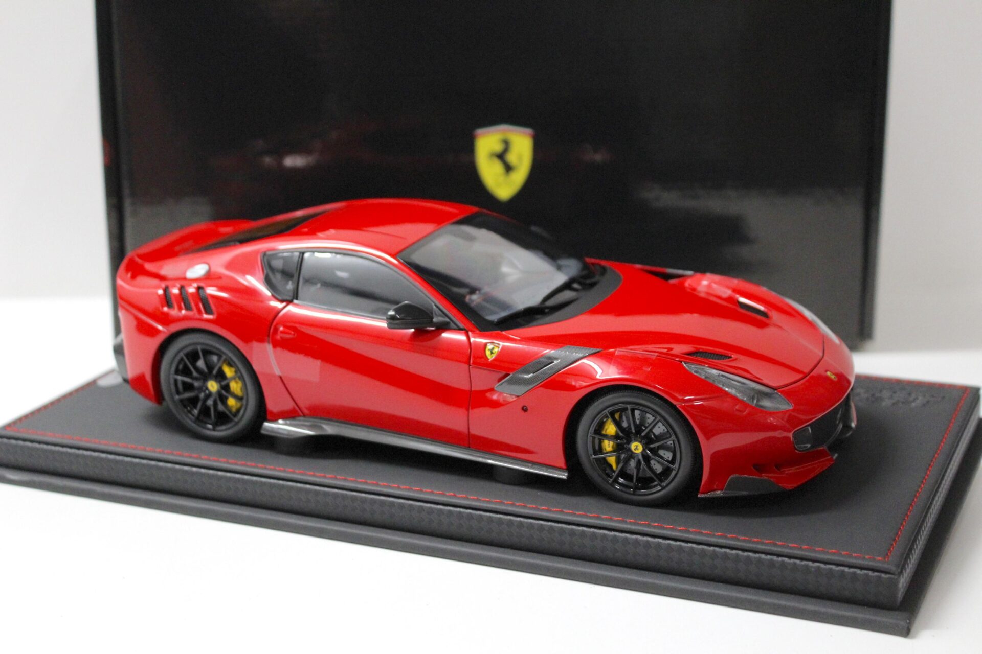 1:18 BBR Ferrari F12 TDF Rosso Corsa red/ black wheel FULL OPENING Limited 37 pcs.
