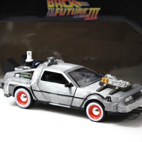 1:24 Jada Toys Delorean DMC-12 Time Machine Back to The Future III