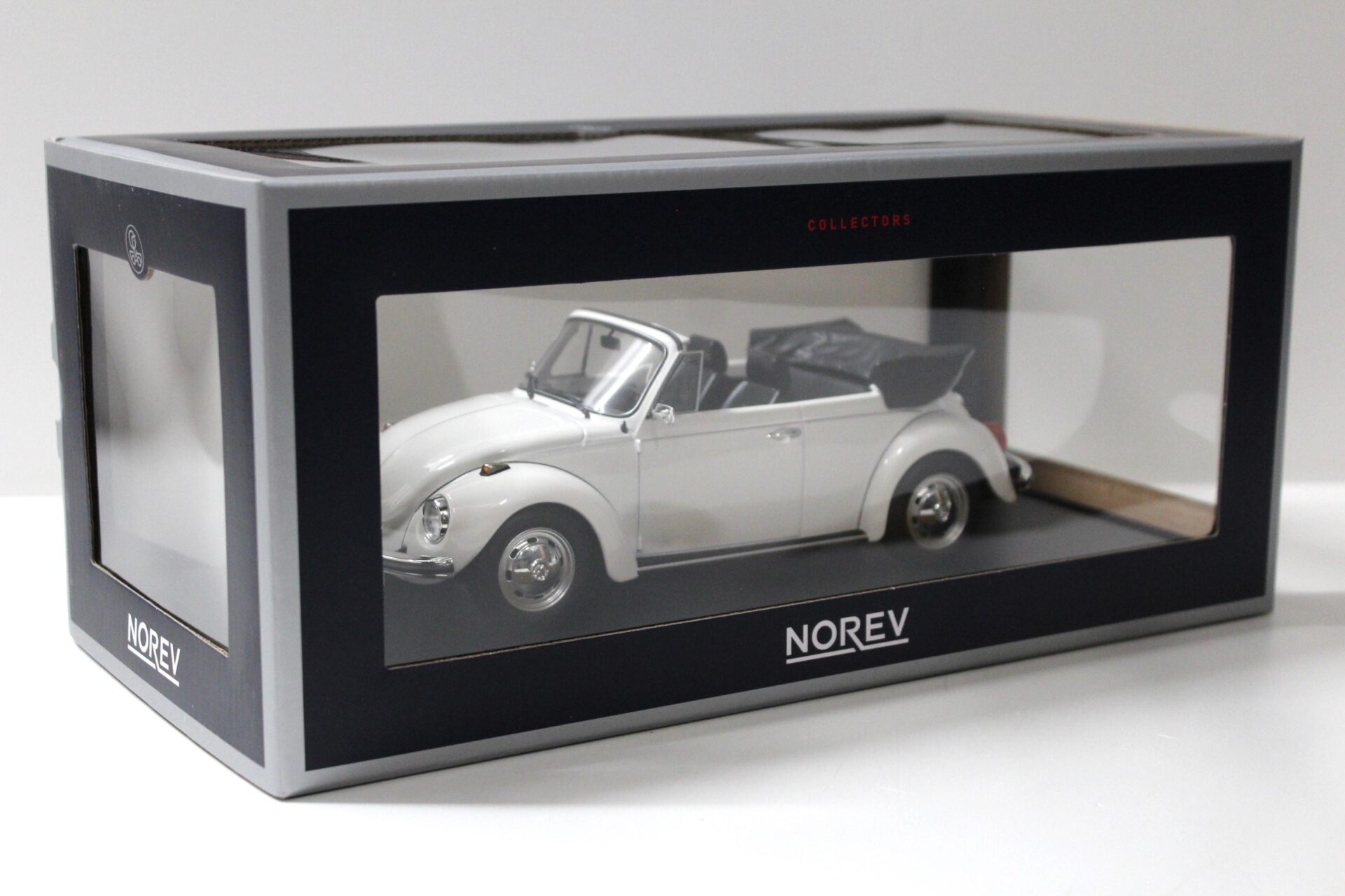 1:18 Norev VW Käfer 1303 Cabriolet 1972 white