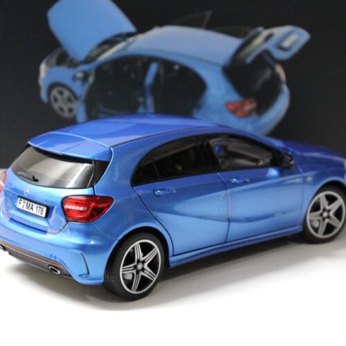 1:18 Norev Mercedes A-Klasse A250 Sport 2012 blue metallic