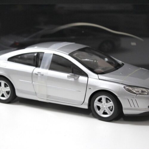 1:18 Norev Peugeot 407 Coupe silver 2005