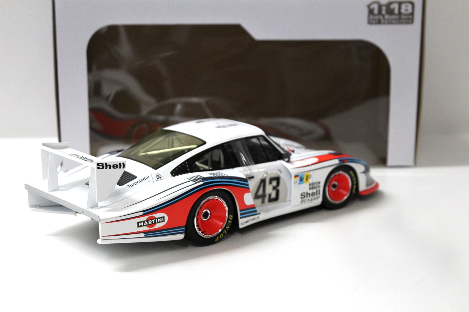 1:18 Solido Porsche 935 Moby Dick #43 Martini Racing Le Mans 1978