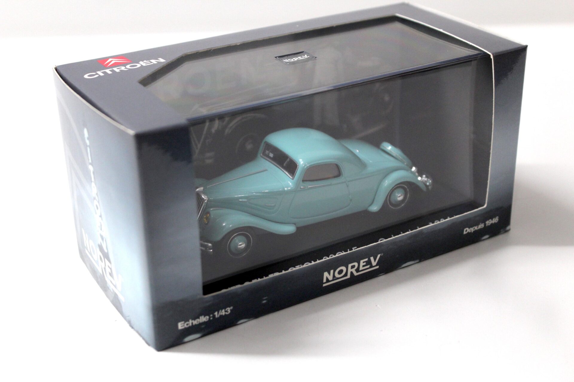 1:43 Norev Citroen Traction 22CV Faux-Coupe 1934 blue
