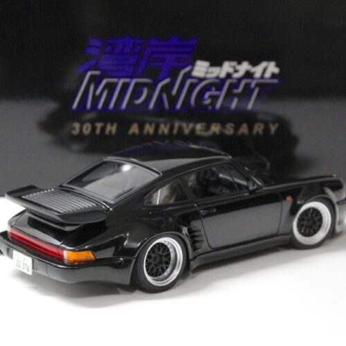 1:18 AUTOart Porsche 911 (930) Turbo Wangan Midnight "Blackbird" 30th Anniversary