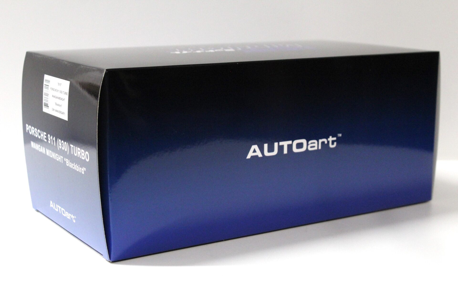 1:18 AUTOart Porsche 911 (930) Turbo Wangan Midnight "Blackbird" 30th Anniversary