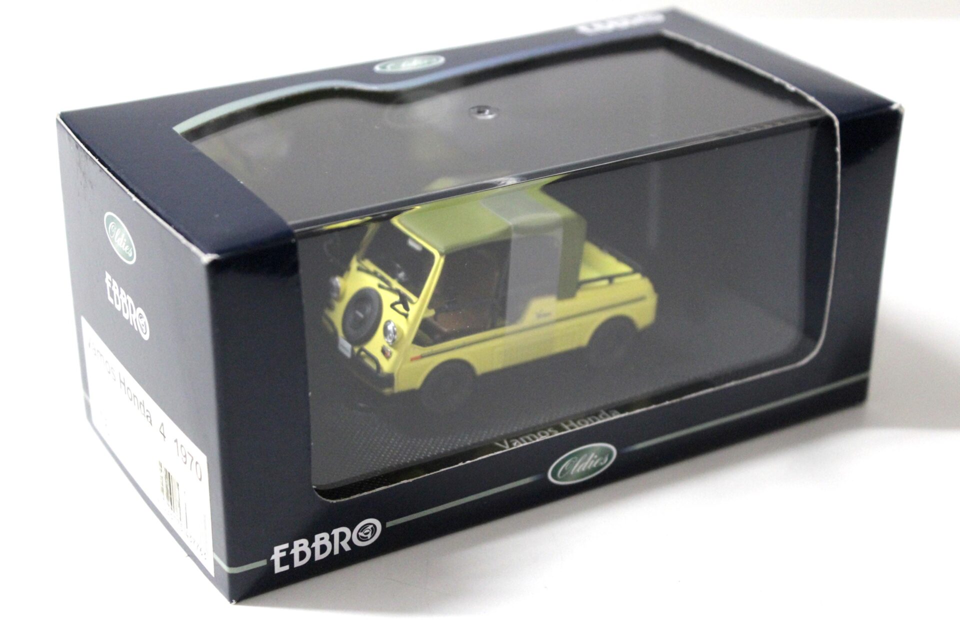 1:43 Ebbro Vamos Honda 4 yellow/ green Top 1970