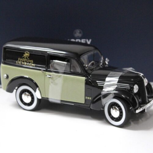 1:18 Norev Renault 300 kg Juvaquatre 1953 Parfums Revillon