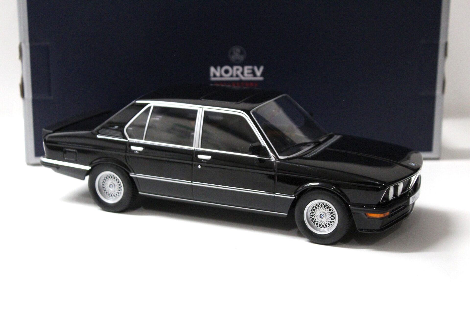 1:18 Norev BMW M 535i E12 Sedan 1980 black