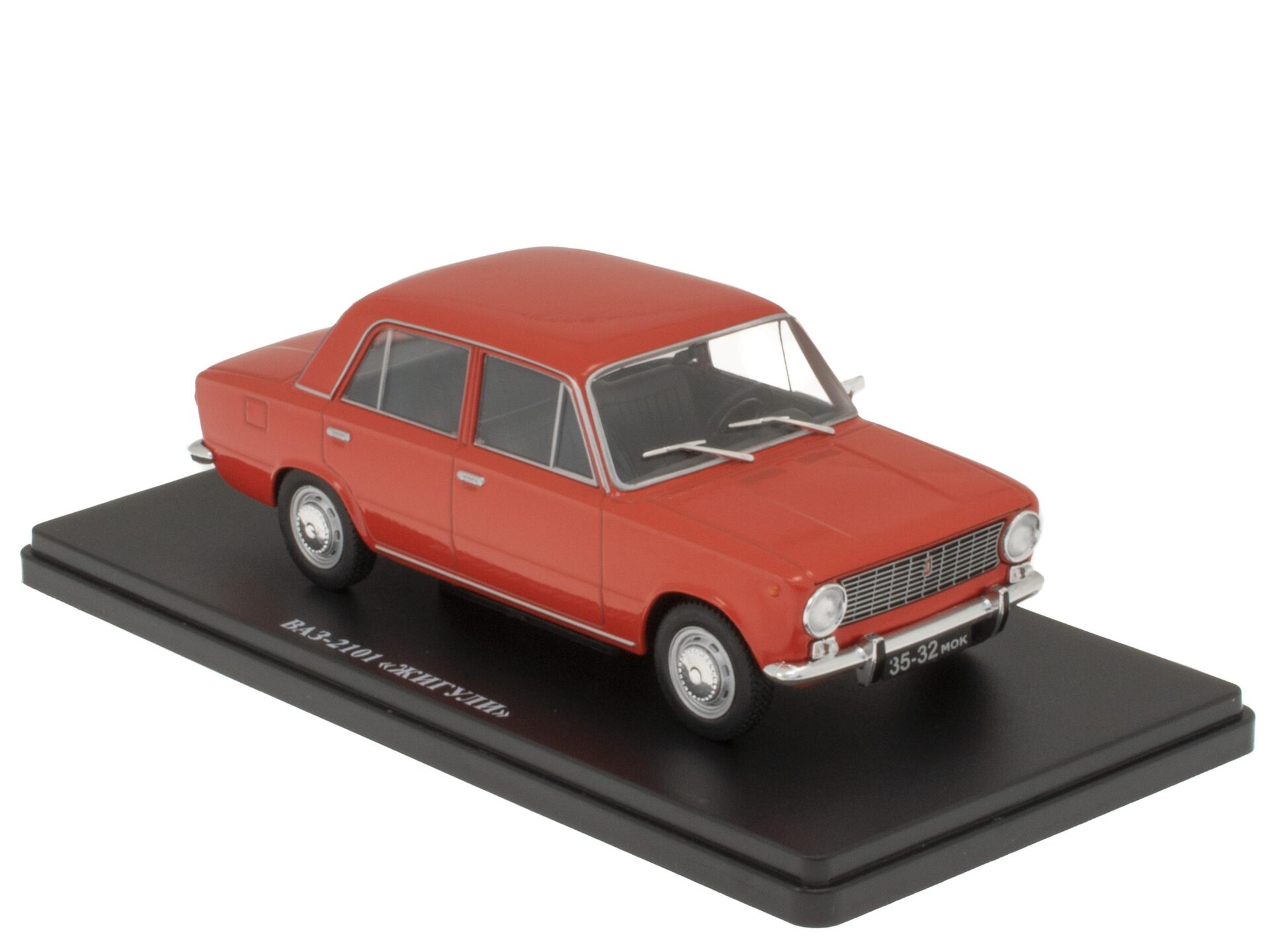 1:24 Hachette East Legendary Lada 1200 VAZ-2101 Zhiguli 1970 red