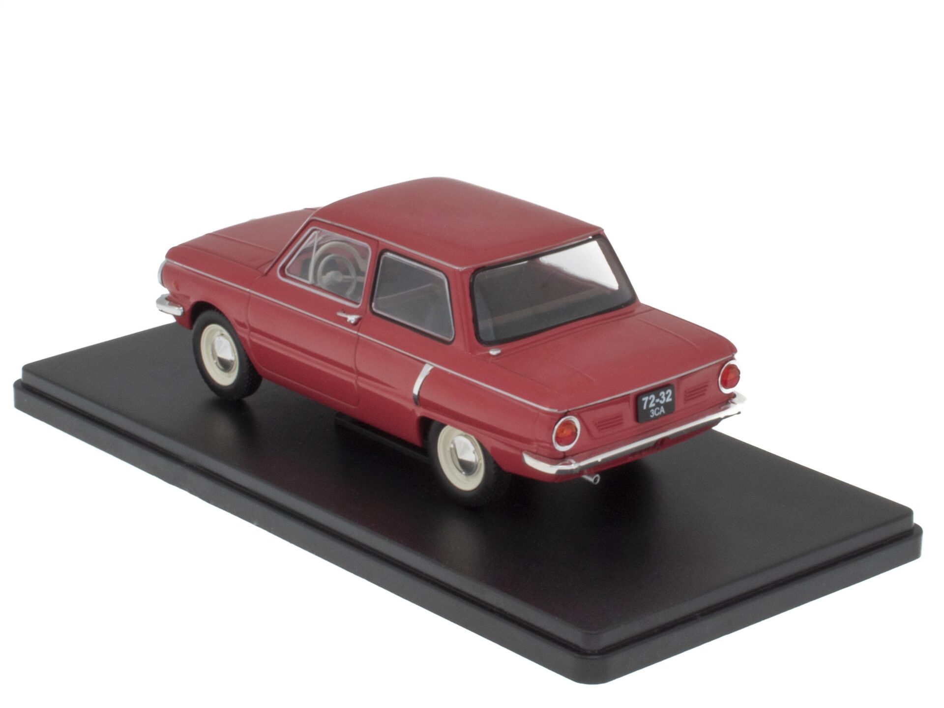 1:24 Hachette East Legendary ZAZ-966 "Zaporozhets" 1967 red