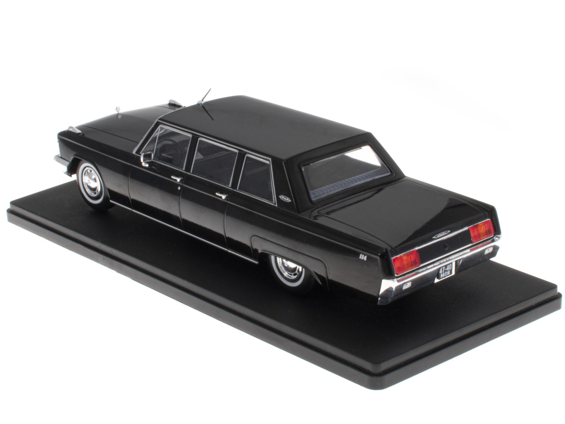 1:24 Hachette East Legendary ZIL-114 Russian Government black 1978