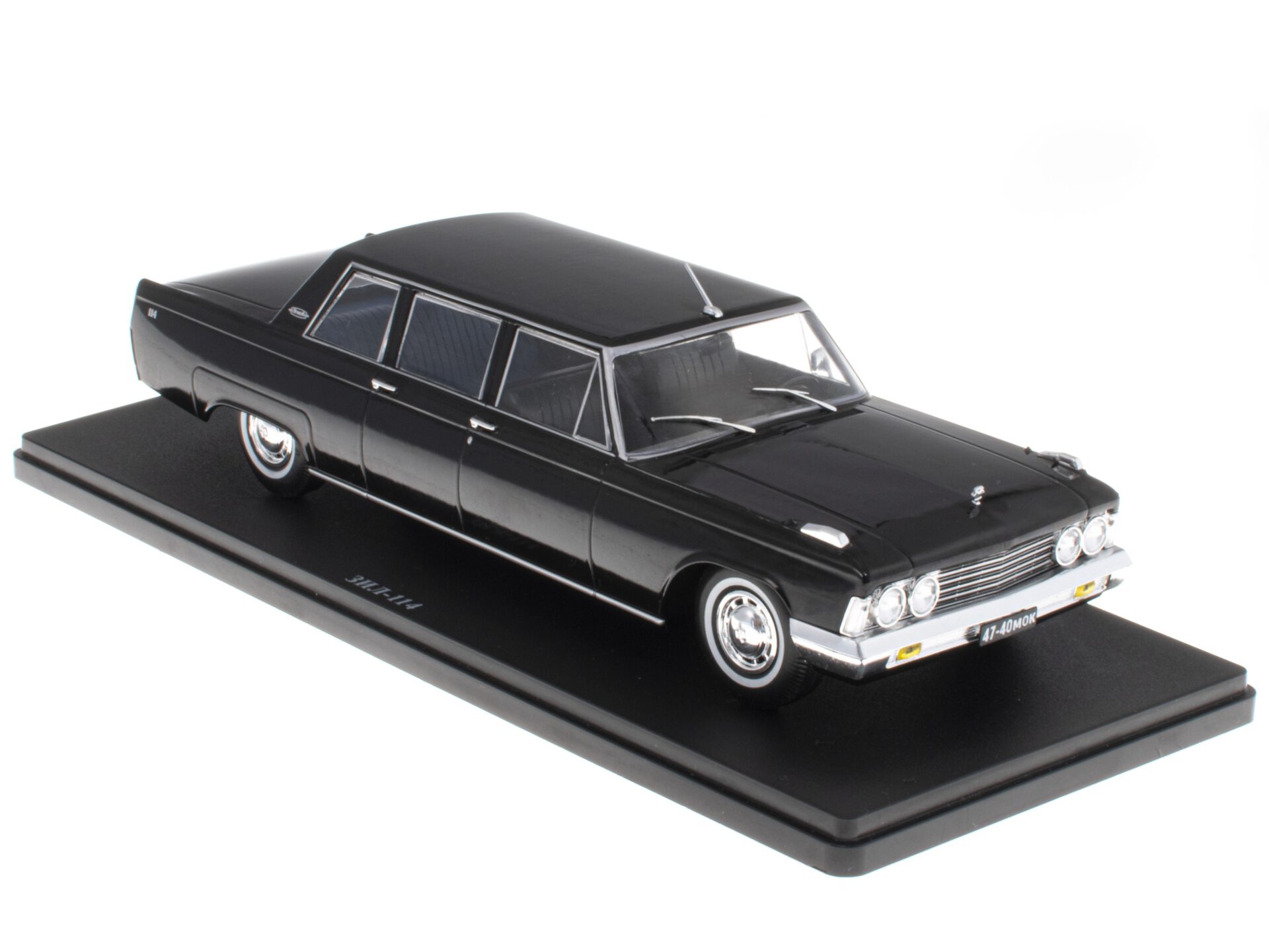 ID 55840 orig 1.jpg 1:24 Hachette East Legendary ZIL-114 Russian Government black 1978