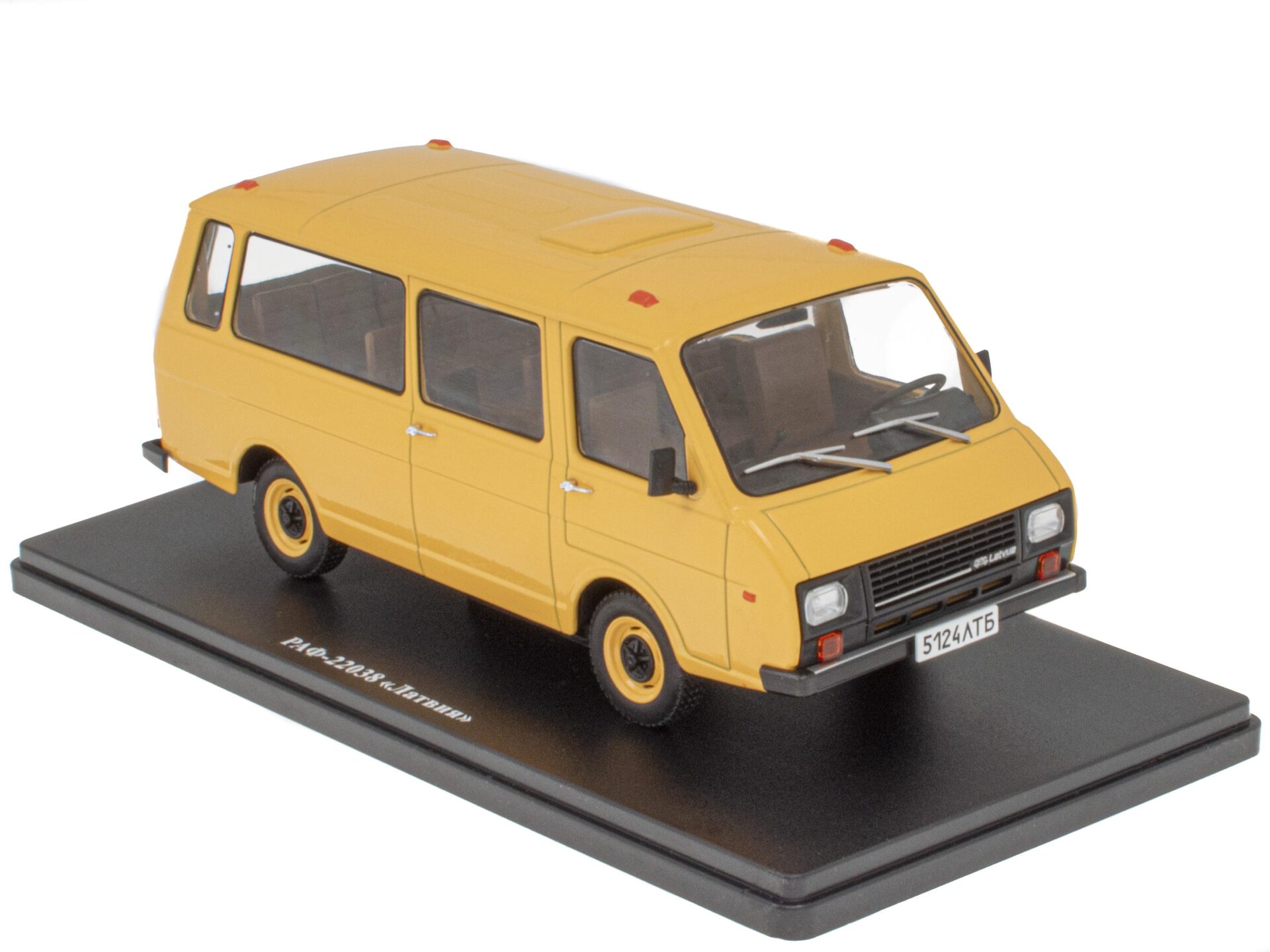 1:24 Hachette East Legendary RAF-22038 Van Bus yellow 1976
