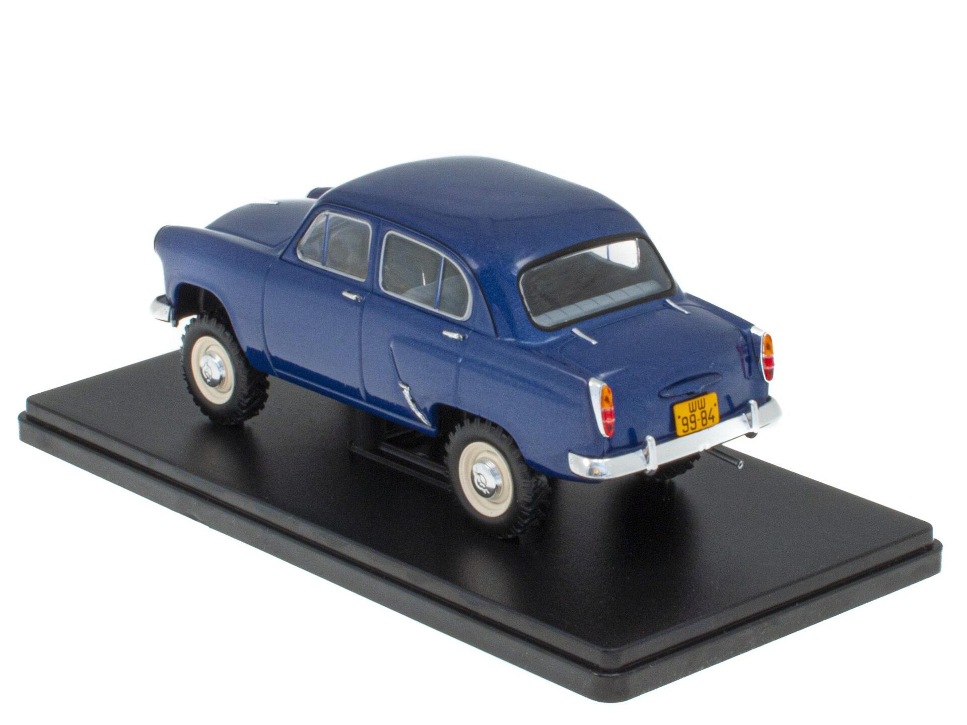 1:24 Hachette East Legendary Moskvitch 410 - 4X4 blue 1957