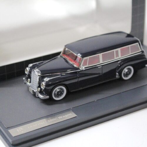 1:43 Matrix 1956 Mercedes 300C Binz 300C Wagon dark blue