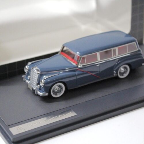1:43 Matrix 1956 Mercedes 300C Binz 300C Wagon gray - Image 1