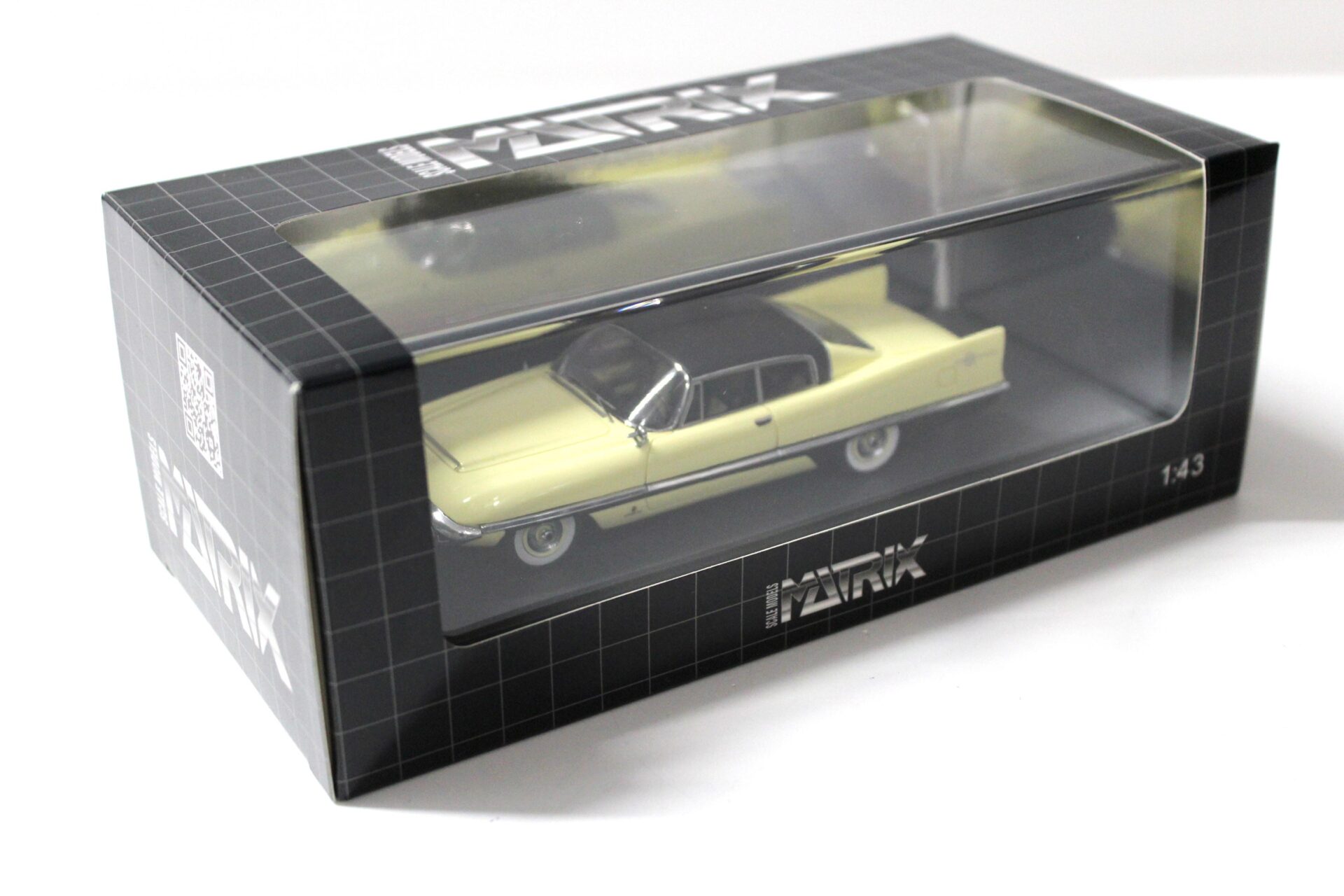 1:43 Matrix Chrysler Dual 400 Exner Ghia Concept 1958 yellow/ black roof