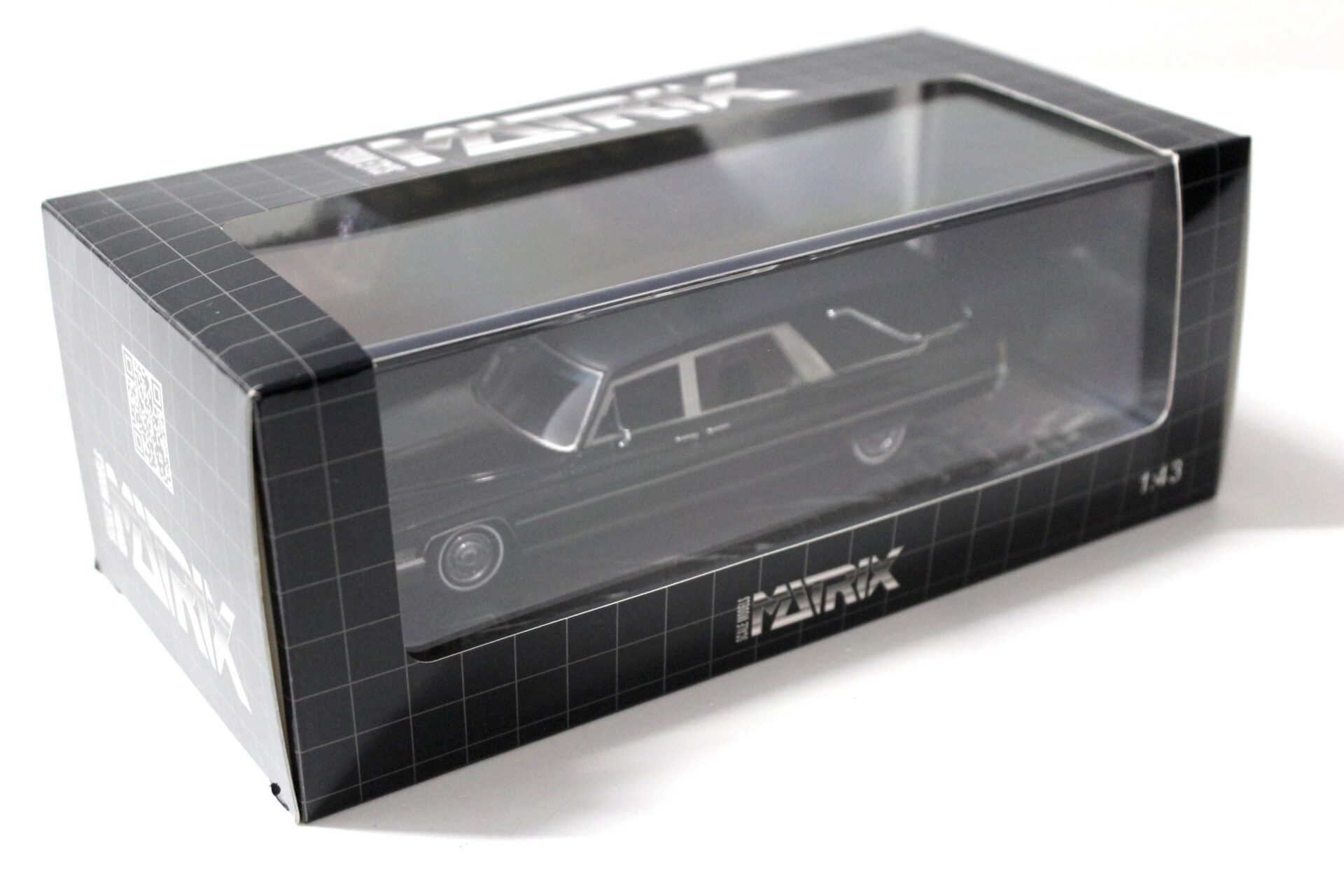 1:43 Matrix 1970 Cadillac Superior Crown Sovereign Regal Landaulet Hearse black