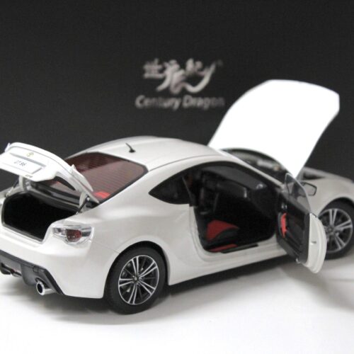1:18 Century Dragon Toyota GT86 Coupe 2014 white - Image 3
