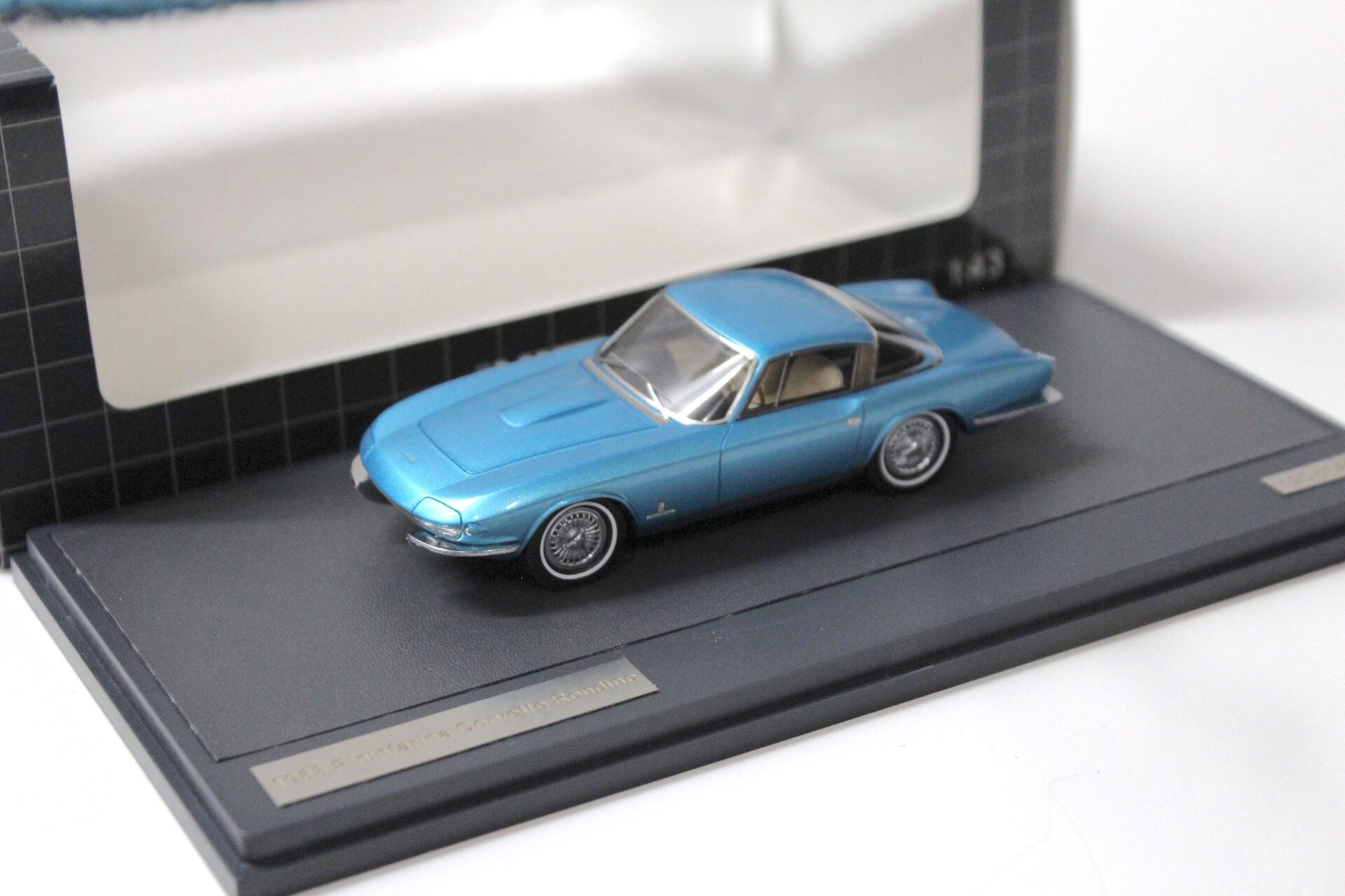 1:43 Matrix Chevrolet Corvette Rondine Pininfarina 1963 petrol blue metallic