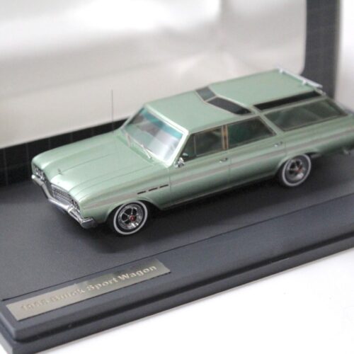1:43 Matrix 1965 Buick Sport Wagon light green metallic