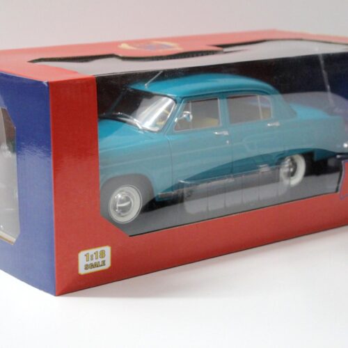 1:18 IST Wolga Volga GAZ 21R Limousine "Volga" 1966 green