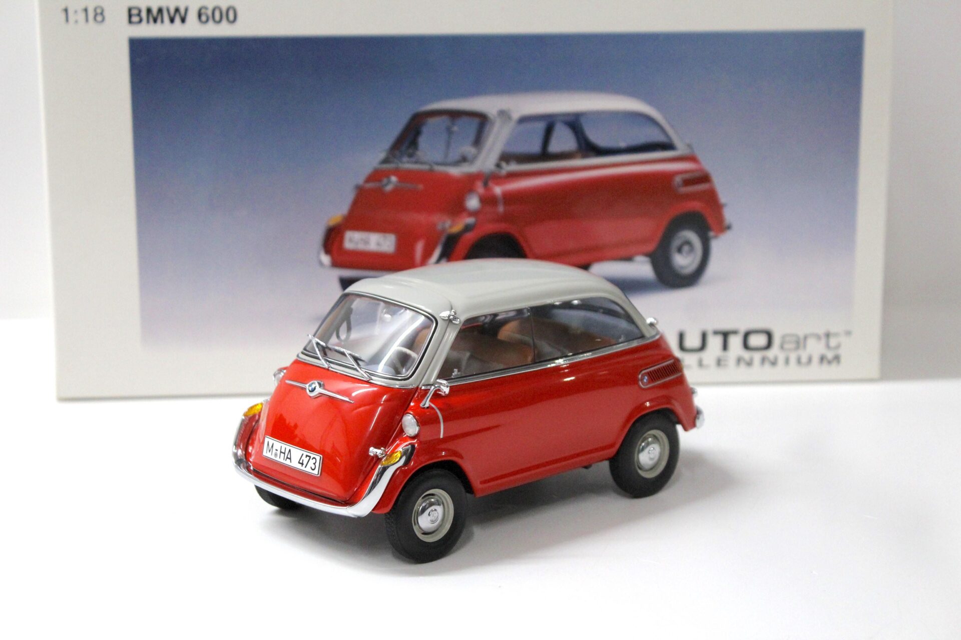 1:18 AUTOart BMW 600 Japan red/ Cortina grey – Premium-Modelcars