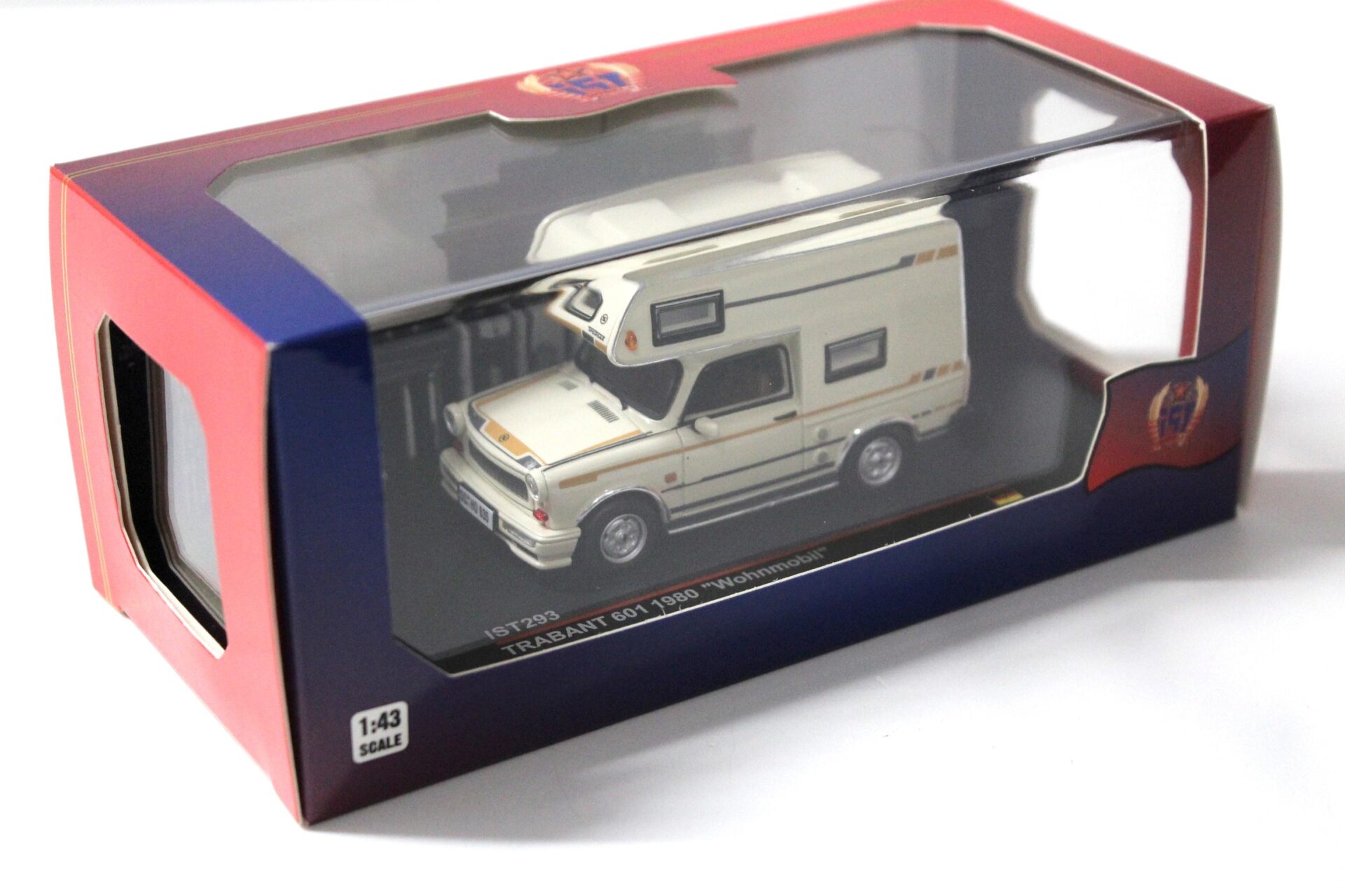 1:43 IST Models Trabant 601 Wohnmobil 1980 beige